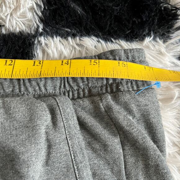 SOLD OUTTT - Picture 5 of 7